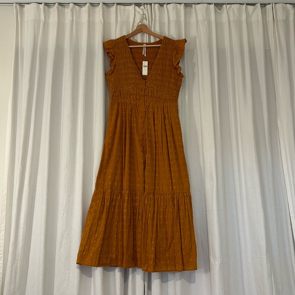Anthropologie Midi Peregrine Smocked Ruffle size M